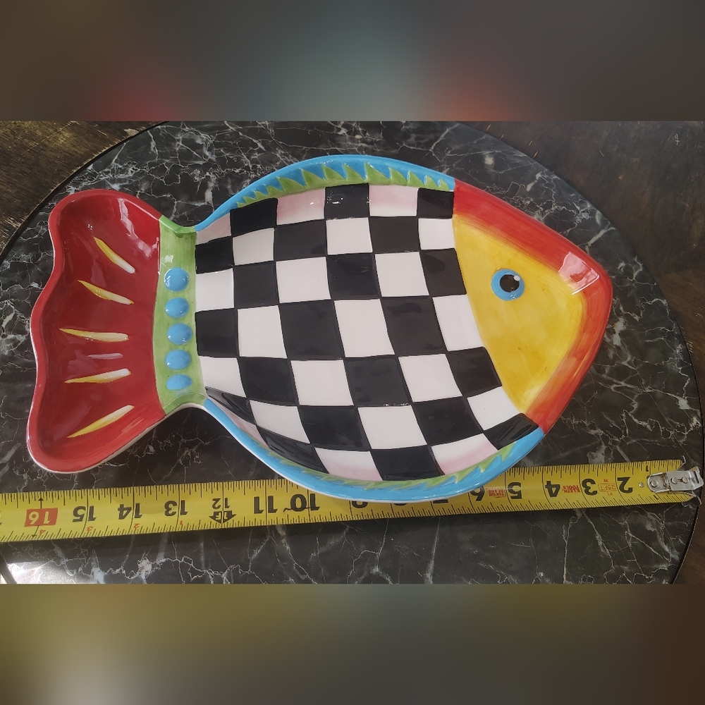 Linens-n-Things Colorful Checkered Fish-Shaped Ceramic Dish Large